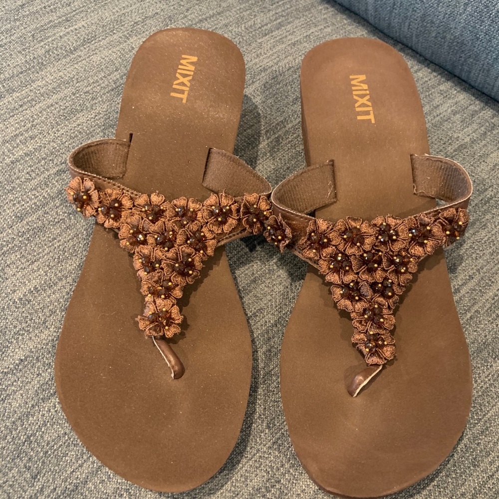 Mixit brown beaded accent flip flops